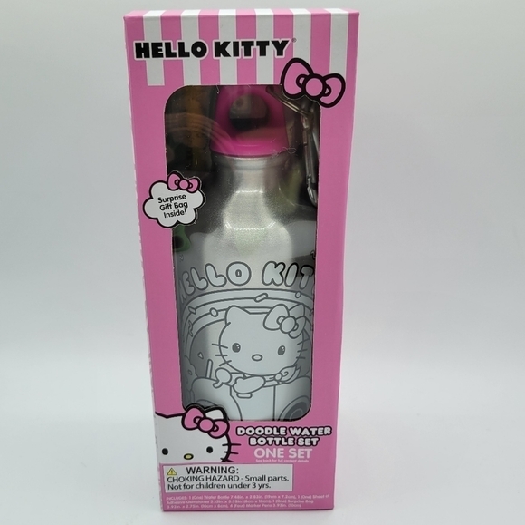 Sanrio Hello Kitty doodle Water Bottle Set - Picture 8 of 9